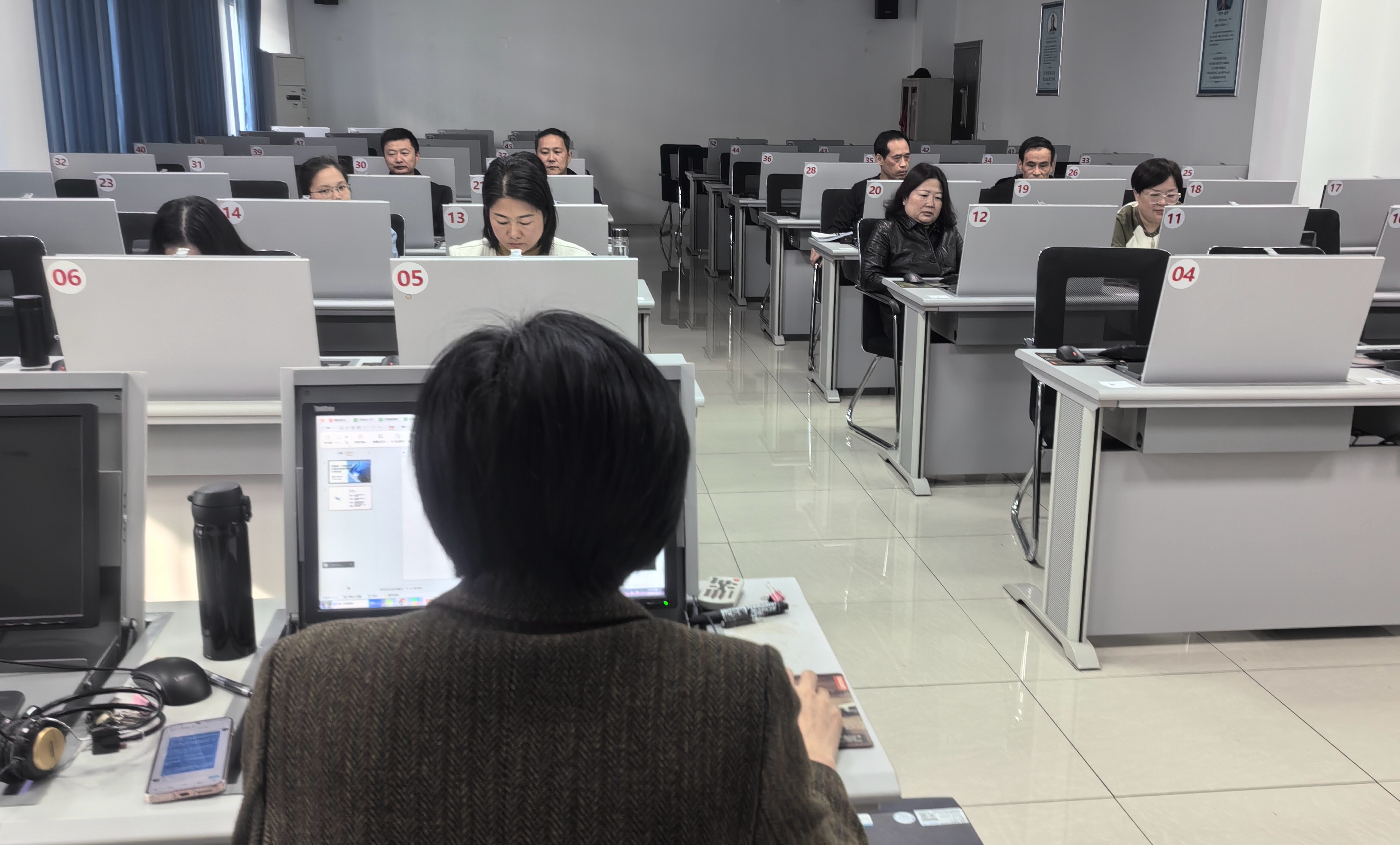 合肥第二开放大学召开25年秋学期开放教育教学工作会议